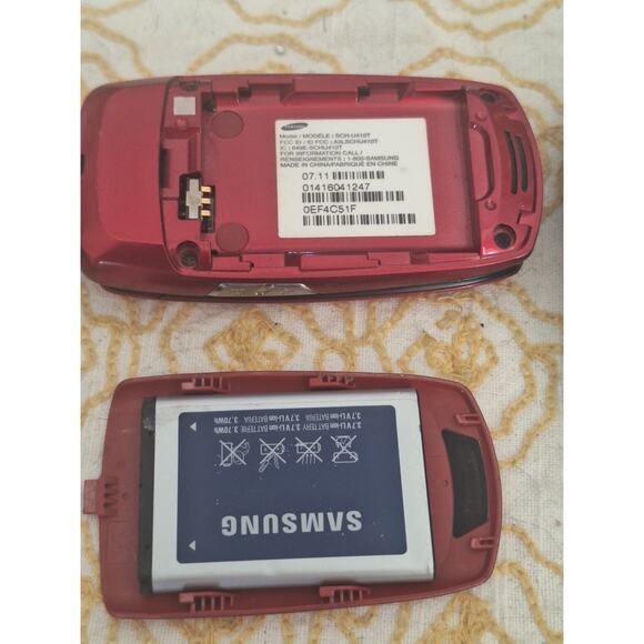 Lot of 3 Vintage Samsung Flip Phones Sprint Telus Verizon – Untested - Picture 6 of 7